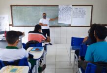 Prefeito de Arari sanciona lei que torna obrigatório ensino de noções básicas sobre a Lei Maria da Penha nas escolas