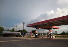 Em Matinha, mulher é presa ao tentar desviar cerca de R$ 7 mil usando notas falsas de combustível Em Matinha, mulher é presa ao tentar desviar cerca de R$ 7 mil usando notas falsas de combustível